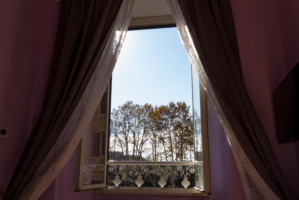 Hôtel Bevilacqua Bed Roma Santa Croce Chambre photo
